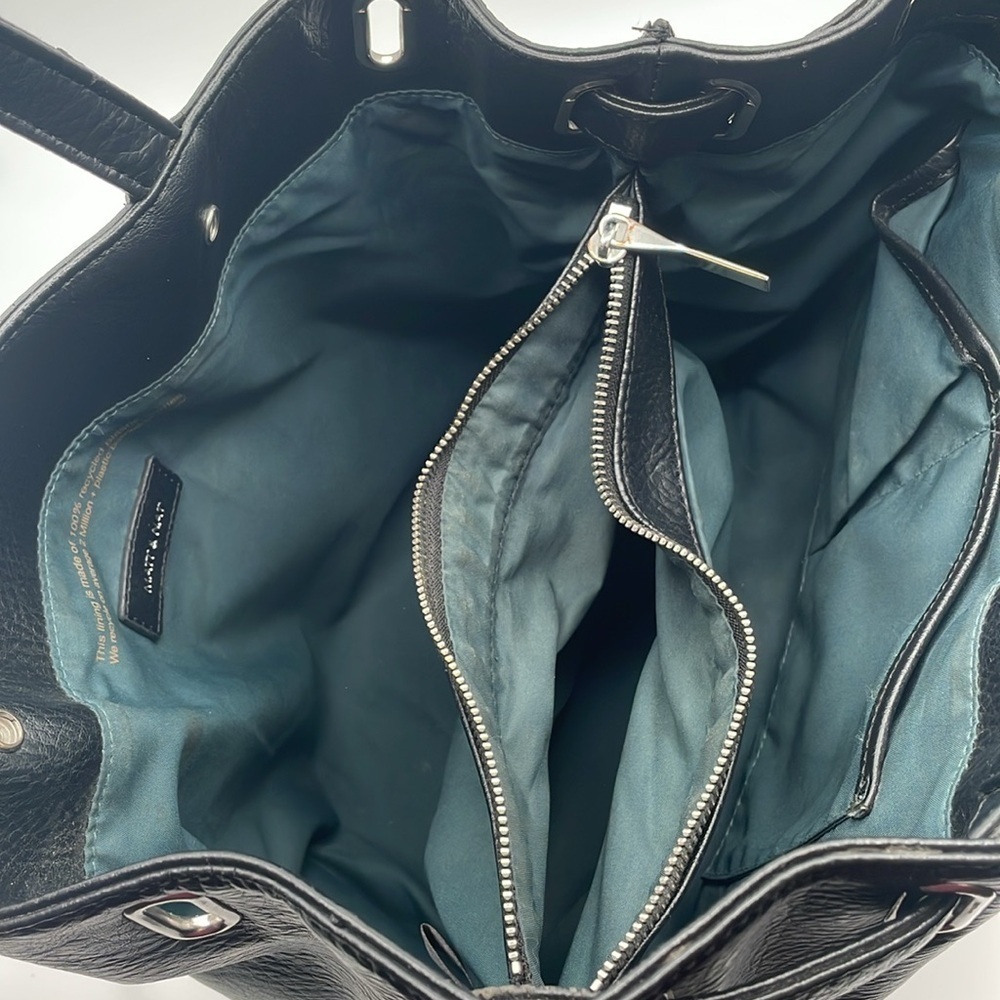 Matt & Nat - Crossbody Shoulder Faux Leather Purse - Black - Picture 5 of 16